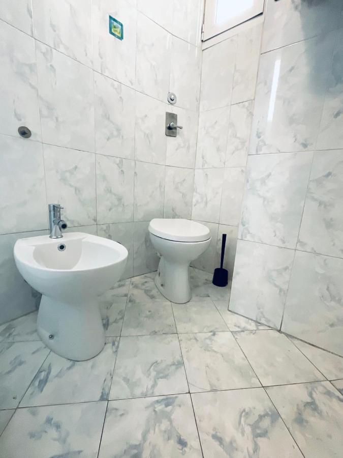 Appartamento With Wonderful Navigli District View Milano